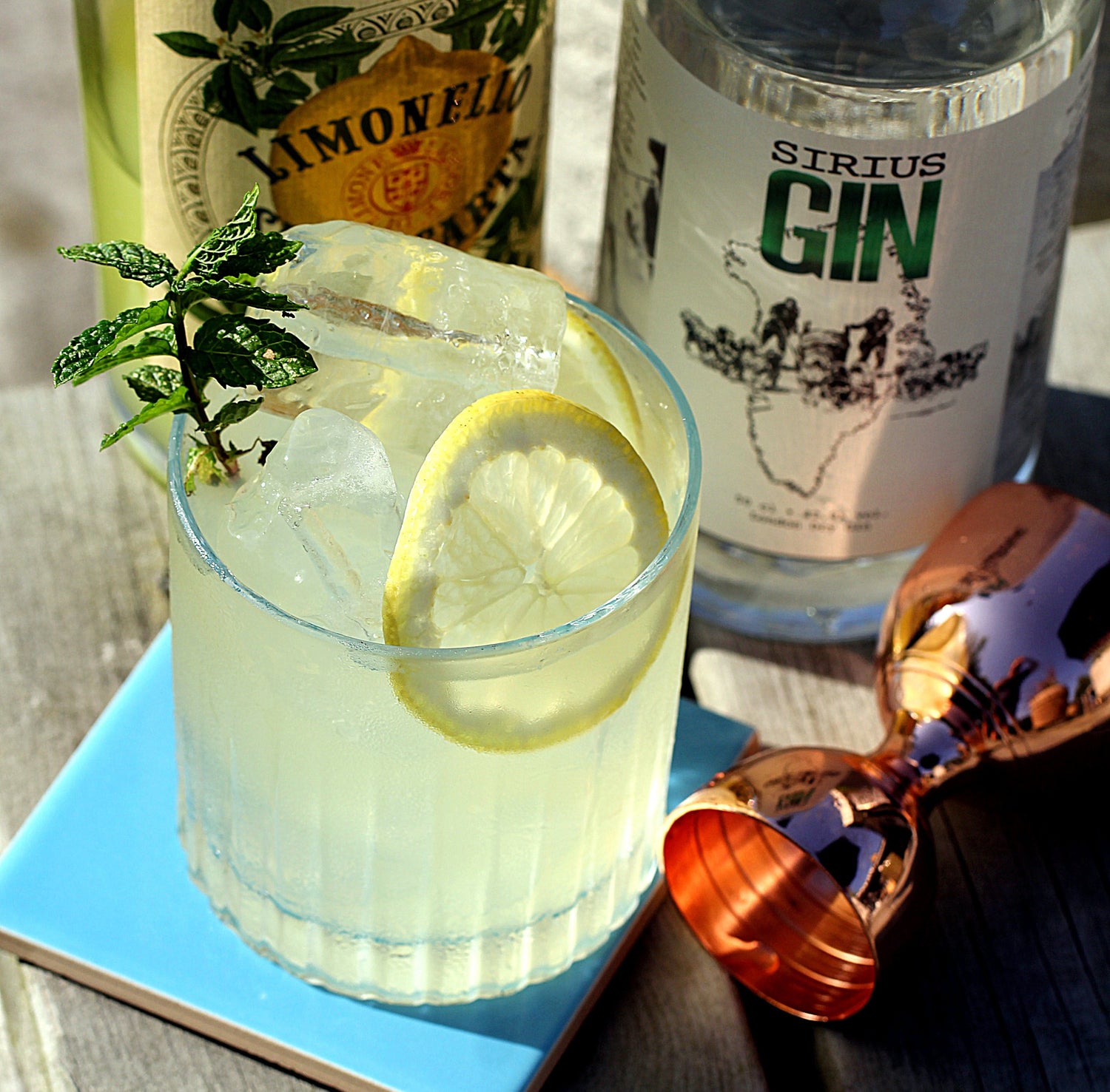 Tom Collins Citrus – limoncello møder gin i en frisk fusion